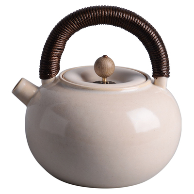 梵山堂苏打釉白泥壶 融合传统与现代的茶道艺术